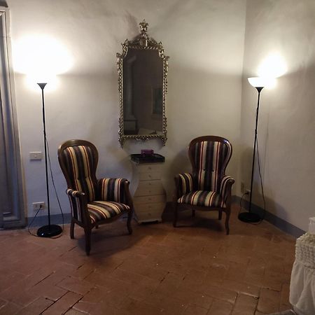 Otello Appartamento In Palazzo Storico - Palazzo Tolomei Florence Extérieur photo